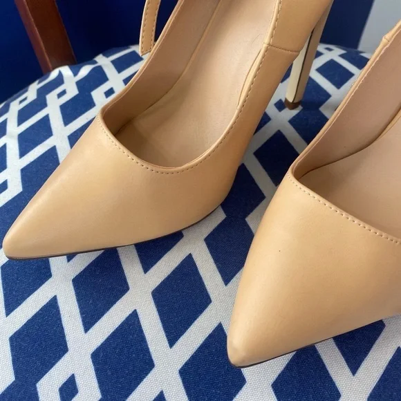 Nude shoe dazzle classic pointed ankle strap pumps Sz 10 - Picture 7 of 8